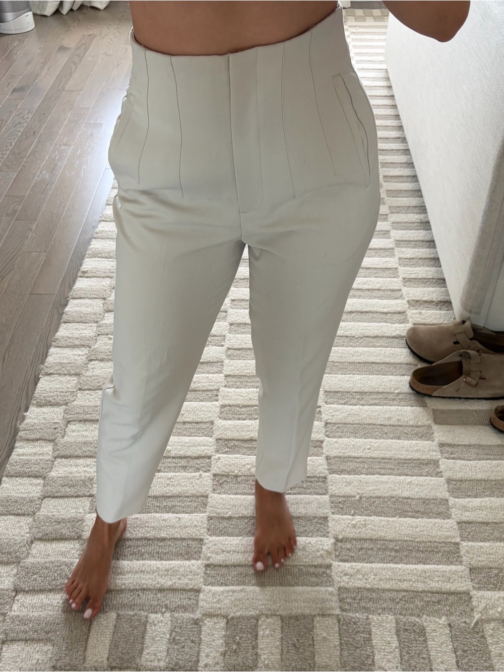 Zara High-Waist Tailored Crop Pants in Cream